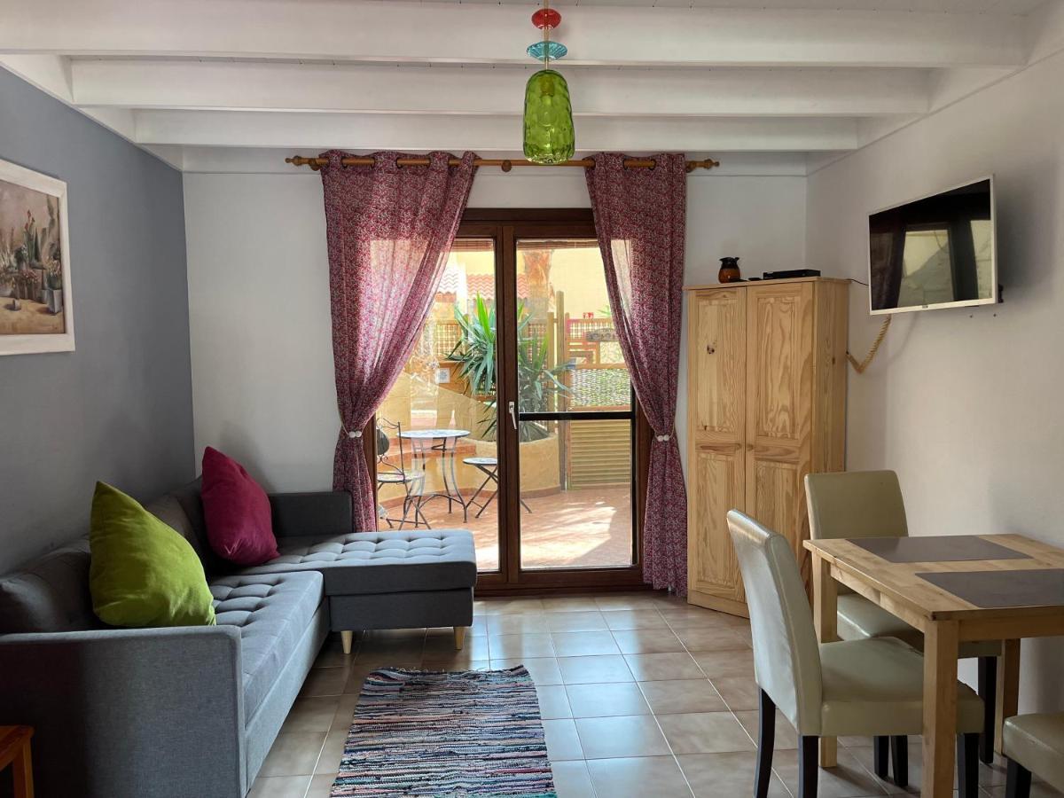 Surf And Chill Bungalow 70 Leilighet Parque Holandes Eksteriør bilde
